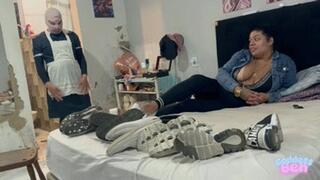 First day of my new maid (Cleaning shoes) — Goddess Beh #1080HD