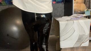 Hot play in latex with yoga ball