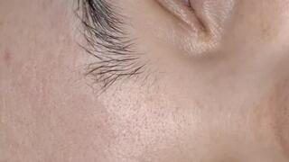 My eyes captivate you