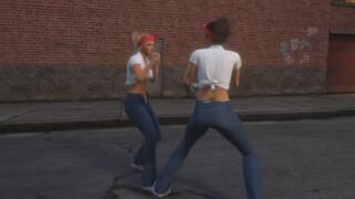 Street females fighting