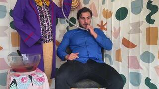 Willy wonka and the feeding factory