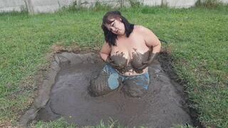 Light Blue Jeans and Topless Mud Play