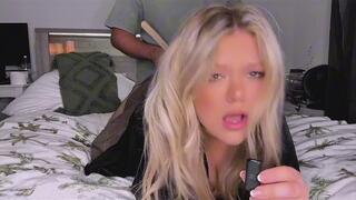 ROUGH FUCK & LOCKING EYES WITH YOU