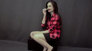 Smoking Beautiful CIGAR Model Paula Video 0052