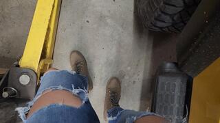 Cranking in the Fairlane Tan Boots