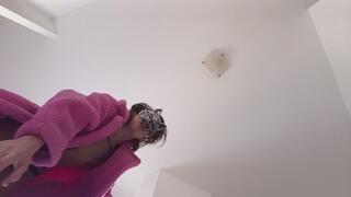 I sit on your face and lick my feet while I humiliate you