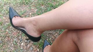 Stiletto heels dangle from the feet of the beautiful Roxan (3)