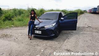 283 - Jessa revving Vios before downtown