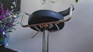 Balbina Big Feet Goddess in Pantyhose and Stilettos