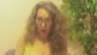 Grace Dickerson introduces herself in this short strip tease