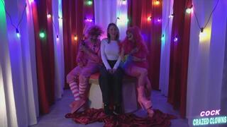 PINEAPPLE WIFE MEETS THE PINK CLOWNS