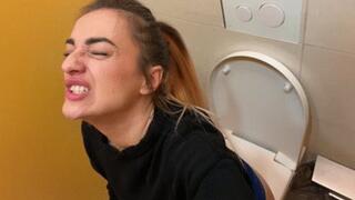 LONG & NOISY visit to a public toilet