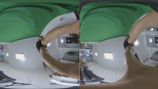 3DVR180 ANNA flattened the dwarf s buttocks to smell the odor 1