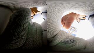 3DVR180 ERER sports shoes smelly socks POV humiliation