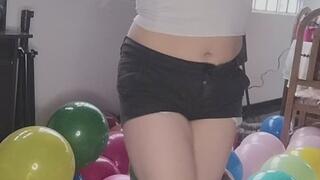 My room with 300 balloons