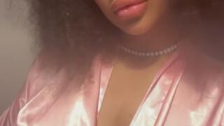 I have such juicy lips blessed with the bestt