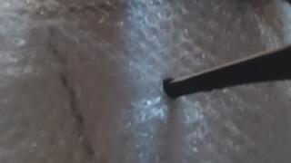 Let's pop some pluriball with our beautful feet: Crazy Layla does it barefoot and Kiinky Rose with her high heels