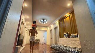 shoulder ride on a slave boy happily #SK094