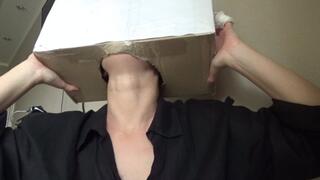 stretched neck in a trap