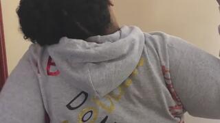 BBW Ass Shaking in Chair