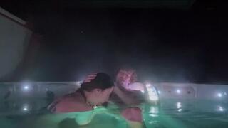 SELENE AND SABER HOT TUB FUCKING