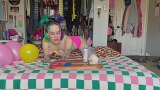 bunny babe balloon pop