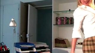 Hotwife Melanie's Jerk Off Video! mp4 sd