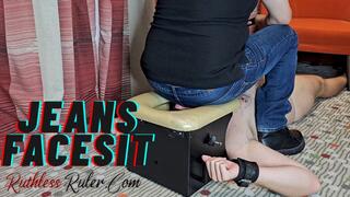 Extreme Jeans Face Sitting HD