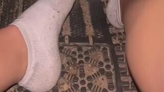 Rain’s Post-Gym Pedal Play: Sweaty Shoes Off, Socks & Bare Feet Driving