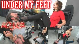 Turned On By Power ( Only Worship Scene ) Eccitata Dal Potere