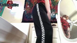 Horny Squat Practice