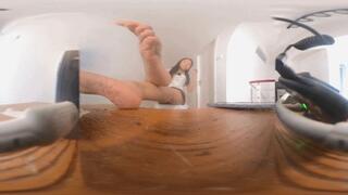 VR360 LELE shows dirty feet