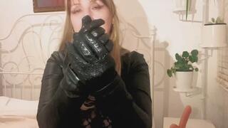 Come join Me as I tease and teach you to appreciate My layers of leather with My black elbow length gloves and tight bolero jacket. Sindy Skin Leather Glove and Jacket Tease w Countdown at the end.