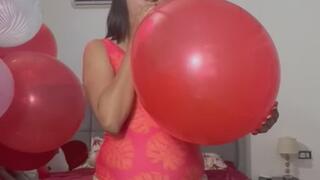 BLOW TO POP BALLOON 14 INCH CRYSTAL RED