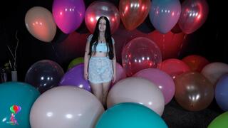 Ariel’s First Video Giant Balloon Pin Pop and KOD 4K (3840x2160)
