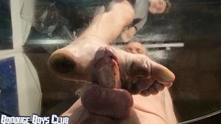 David Dirty Footjob Cock Trample HD Full Video 39 Mins