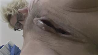 Come with me to the toilet