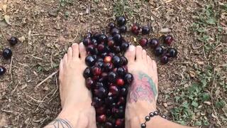 crushing fruit for you to eat
