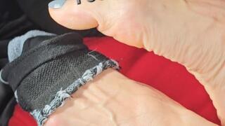 Bianca's Under Desk Foot Smother