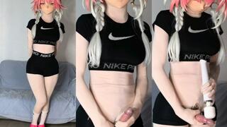 Changli masturbates & cums in Nike Pro and Pegasus 41 [Kig]