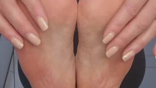 Smelly feet after workout