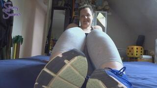 Teasing foot fetish, spécial odeur