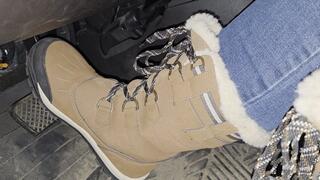 Driving in Bearpaw Desdemona