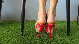 Katherine ultra sexy close up heel popping with skyhigh Mule Heels