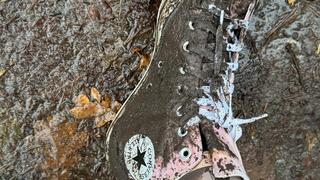 Pink Converse Muddy Walking - Part1