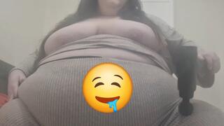 SSBBW Gets Horny From Nipple Play