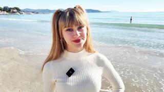 Angèle Ice, 20 years old, a little bombshell from Lille!