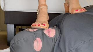 SolesofCaramel - Lick My Dirty Heels Properly Or I'll Stand On Your Face (HD 720p mp4)