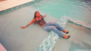 Naomi Gets Wet in Jeans and Lace