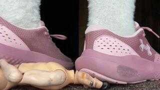 Stepfather Annihilation, sneakers in action MP4